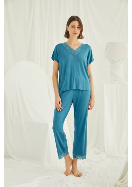 Kısa Kollu V Yakalı Dantelli Pijama Takımı 18474