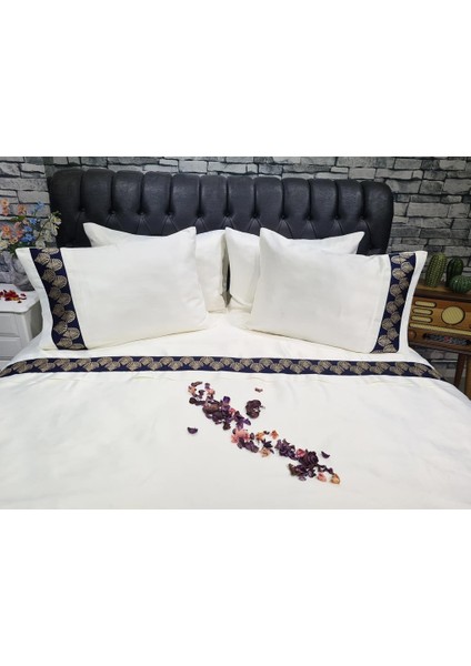 Hazal Pamuk Saten Nevresim Takımı Krem Lacivert