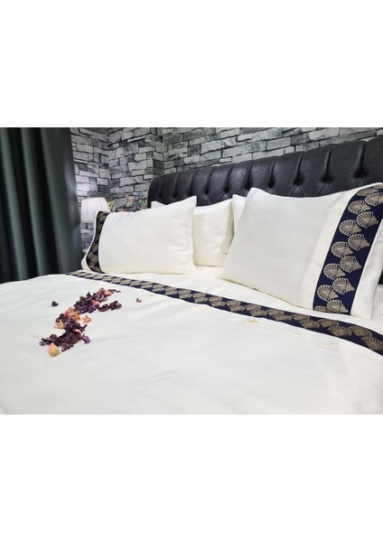 Hazal Pamuk Saten Nevresim Takımı Krem Lacivert modelleri