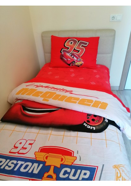 Lisanslı Disney Cars Mcqueen Nevresim Takımı fiyatları
