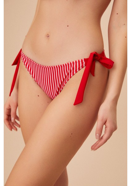 Kalın Bağcıklı Bikini Alt