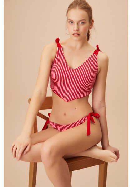 Kalın Bağcıklı Bikini Alt