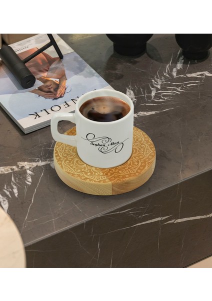 Kişiye Özel Retro Motif Tasarımlı Doğal Ahşap Tabaklı Türk Kahvesi Fincanı Model 9