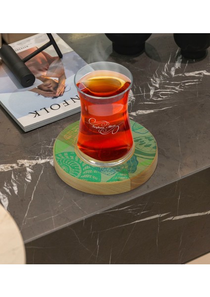 Kişiye Özel Deniz Kabukları Tasarımlı Doğal Ahşap Tabaklı Heybeli Çay Bardağı Model 1