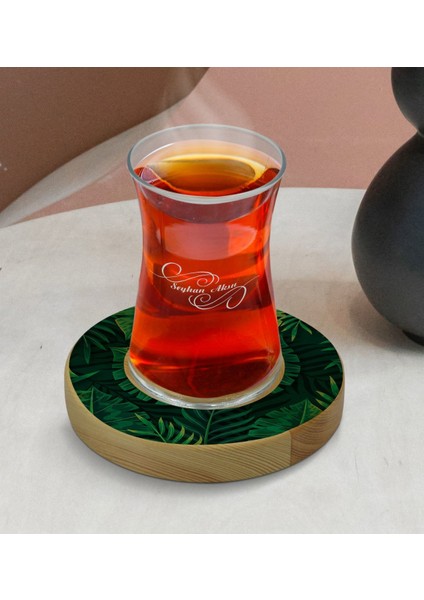 Kişiye Özel Yapraklar Tasarımlı Doğal Ahşap Tabaklı Heybeli Çay Bardağı Model 10