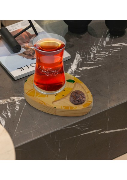 Kişiye Özel Limon Tasarımlı Doğal Ahşap Tabaklı Heybeli Çay Bardağı Sunum Seti Model 1