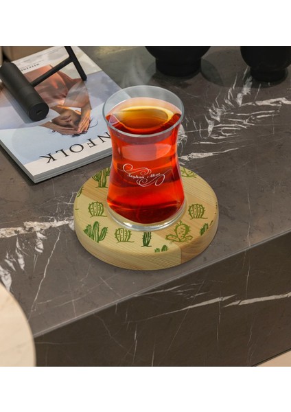 Kişiye Özel Kaktüs Tasarımlı Doğal Ahşap Tabaklı Heybeli Çay Bardağı Model 2