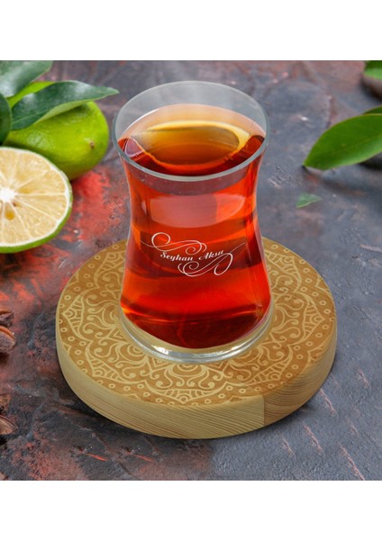 Kişiye Özel Retro Motif Tasarımlı Doğal Ahşap Tabaklı Heybeli Çay Bardağı Model 9