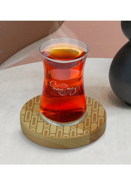Kişiye Özel Modern Art Tasarımlı Doğal Ahşap Tabaklı Heybeli Çay Bardağı Model 19