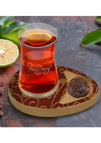 Kişiye Özel Retro Motif Tasarımlı Doğal Ahşap Tabaklı Heybeli Çay Bardağı Sunum Seti Model 1