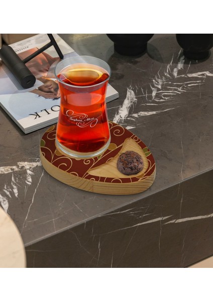 Kişiye Özel Retro Motif Tasarımlı Doğal Ahşap Tabaklı Heybeli Çay Bardağı Sunum Seti Model 1