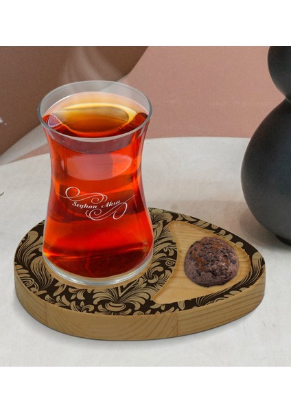 Kişiye Özel Retro Motif Tasarımlı Doğal Ahşap Tabaklı Heybeli Çay Bardağı Sunum Seti Model 6