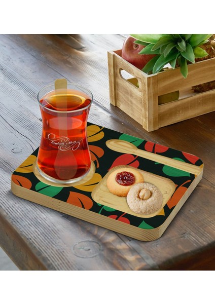 Kişiye Özel Doğal Ahşap Kaşıklı Sunum Tabağı ve Heybeli Çay Bardağı Hediye Seti - Model 9