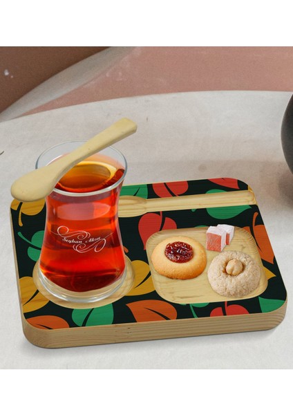 Kişiye Özel Doğal Ahşap Kaşıklı Sunum Tabağı ve Heybeli Çay Bardağı Hediye Seti - Model 9 fiyatları