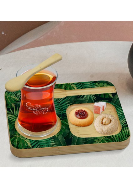 Kişiye Özel Doğal Ahşap Kaşıklı Sunum Tabağı ve Heybeli Çay Bardağı Hediye Seti - Model 16