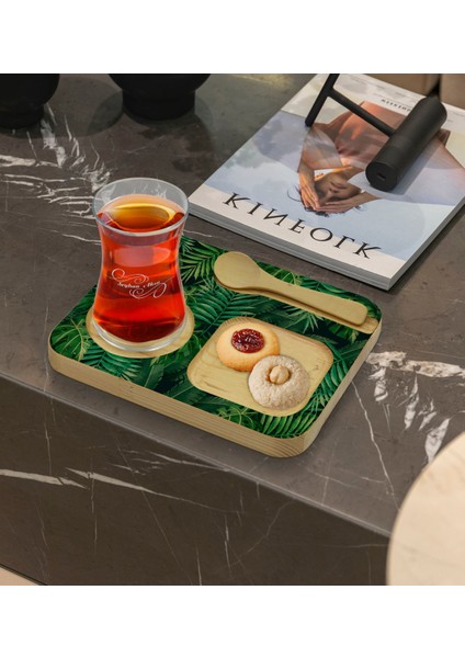 Kişiye Özel Doğal Ahşap Kaşıklı Sunum Tabağı ve Heybeli Çay Bardağı Hediye Seti - Model 16