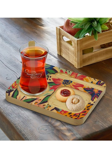 Kişiye Özel Doğal Ahşap Kaşıklı Sunum Tabağı ve Heybeli Çay Bardağı Hediye Seti - Model 10