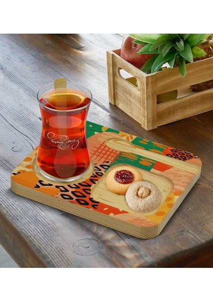 Kişiye Özel Doğal Ahşap Kaşıklı Sunum Tabağı ve Heybeli Çay Bardağı Hediye Seti - Model 1
