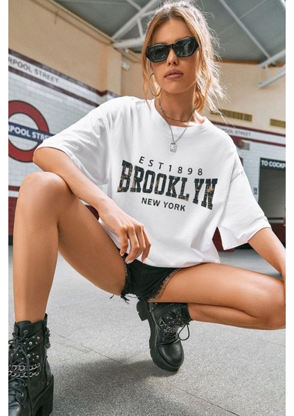 Unisex Brooklyn Baskılı Tshirt