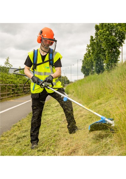 Germany Type Metal Dişli Benzinli Sırt Tipi Tırpan Çalı Ot Çayır Çim Biçme Makinesi 63 Cc 5.9 Hp fırsatları