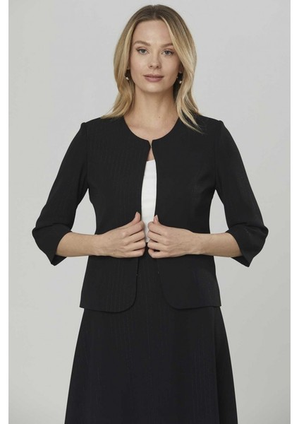 Sıfır Yaka Agraflı Çizgili Simli Ceket