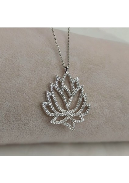 Lotus Çiçeği 925 Ayar Gümüş Kolye