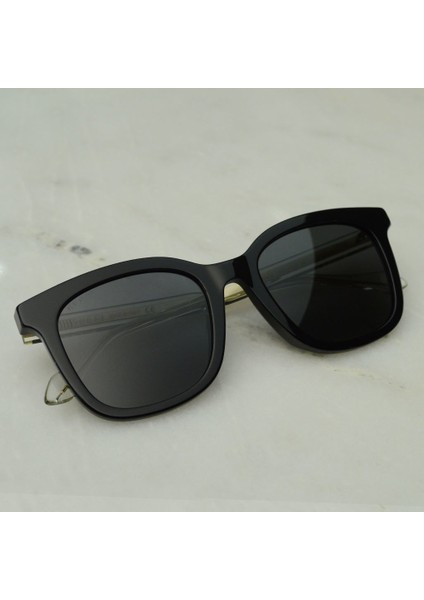 GG0532S 001 53 Güneş Gözlüğü fırsatları