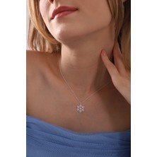 Bilsen Store Kadın 925 Ayar Gümüş Zirkon Taşlı Kartanesi Kolye