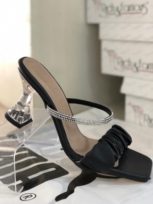 Thulia Buruşuk Ön Süslü Siyah Camlı Topuklu Yazlık Ayakkabı