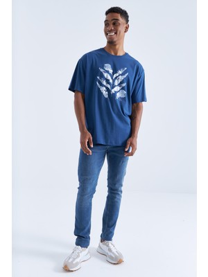 Tommy Life Indigo Büyük Baskılı O Yaka Erkek Oversize T-Shirt  - 88092