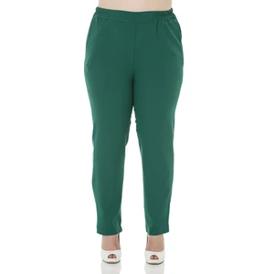 Disentis Modest Büyük Beden Beli Yan ve Arkadan Lastikli Dar Paça Cepli Zümrüt Yeşili Pantolon