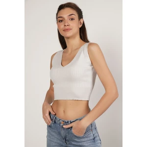 Trist Star Kadın BUZ GRİ  Organik Pamuk Likralı Crop Triko Atlet  Örme Bluz TRIST-6109