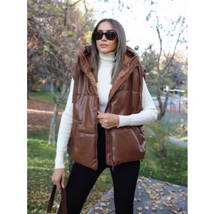Deseo Boutıque Kadın Kahverengi Renk Kapşonlu ve Cepli Kolsuz Suni Deri Puf Yelek Mont