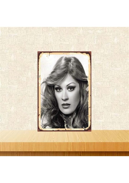 Gülşen Bubikoğlu 20-30 cm Retro Ahşap Poster