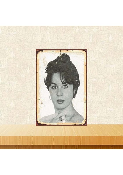 Fatma Girik 20-30 cm Retro Ahşap Poster TKFX3742