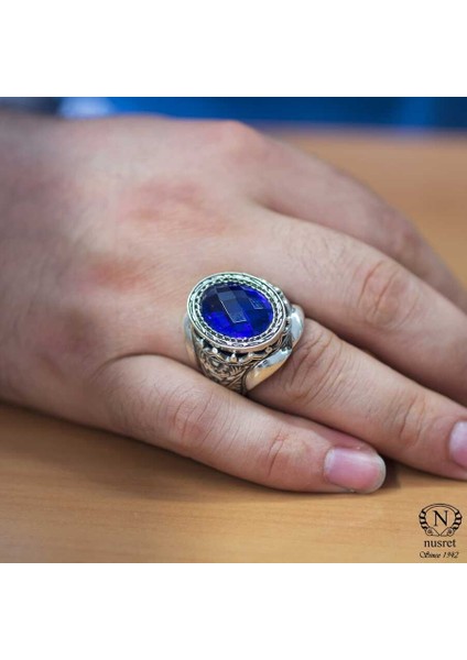 925 Ayar Gümüş Oval Sentetik Safir Taşlı Işlemeli Kollu Erkek Yüzük