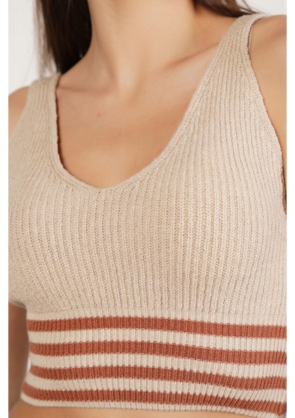 Kadın Bej %100 Organik Pamuk Likralı Crop Triko Atlet Örme Bluz TRIST-6106 fırsatları