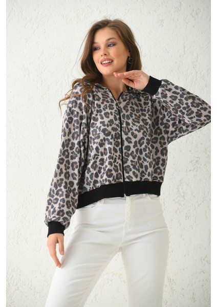 Bej Kapüşonlu Leopar Baskılı Sweatshirt