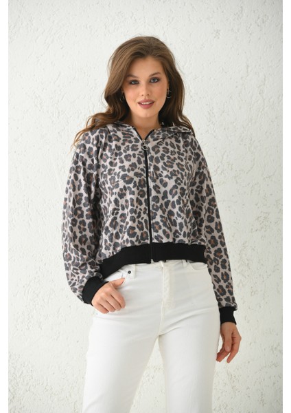 Bej Kapüşonlu Leopar Baskılı Sweatshirt fırsatları