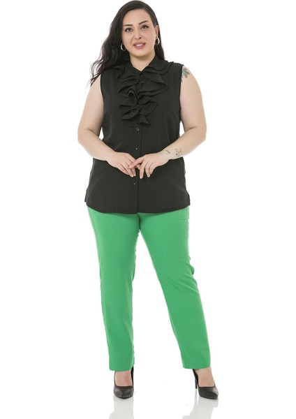 Büyük Beden Beli Yan ve Arkadan Lastikli Dar Paça Cepli Yeşil Pantolon fiyatları