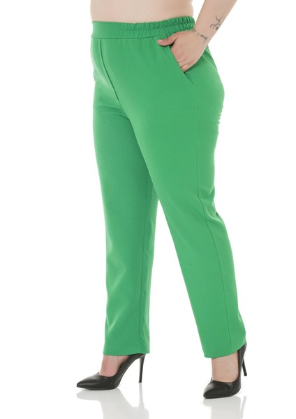 Büyük Beden Beli Yan ve Arkadan Lastikli Dar Paça Cepli Yeşil Pantolon indirimleri
