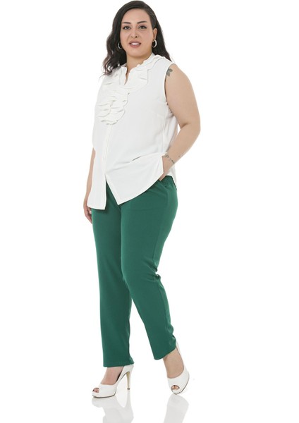 Büyük Beden Beli Yan ve Arkadan Lastikli Dar Paça Cepli Zümrüt Yeşili Pantolon fiyatları