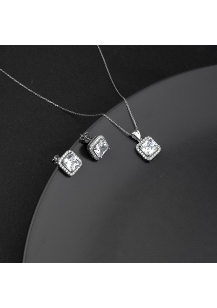 925 Ayar Gümüş Kare Baget Tek Taş Kolye Küpe Takı Seti
