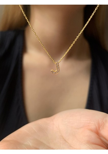 925 Ayar Zirkon Taşlı Gold Minimal J Hafli Kolye Uzunluk 42 cm