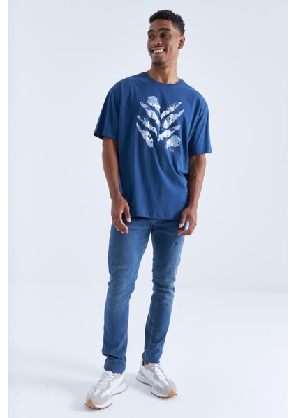 Indigo Büyük Baskılı O Yaka Erkek Oversize T-Shirt - 88092