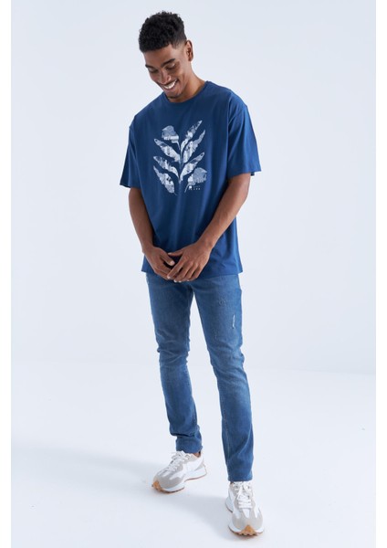 Indigo Büyük Baskılı O Yaka Erkek Oversize T-Shirt - 88092