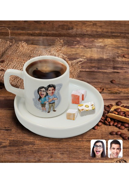 Kişiye Özel Sunum Tabaklı Sevgililer Karikatürlü Türk Kahvesi Fincanı Model 101