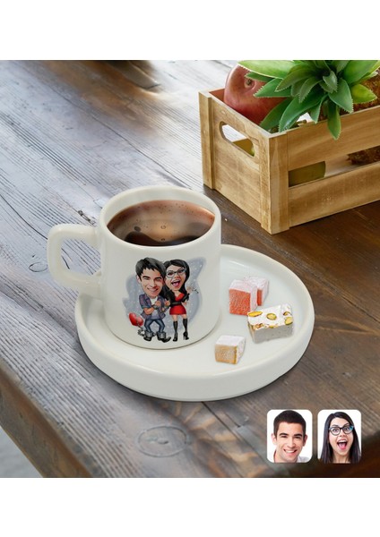 Kişiye Özel Sunum Tabaklı Sevgililer Karikatürlü Türk Kahvesi Fincanı Model 1 fırsatları
