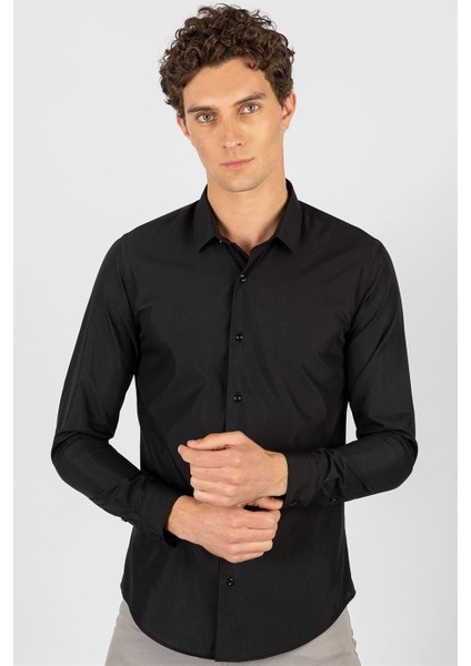 Slim Fit Dar Kesim Küçük Yaka Düz Erkek Gömlek