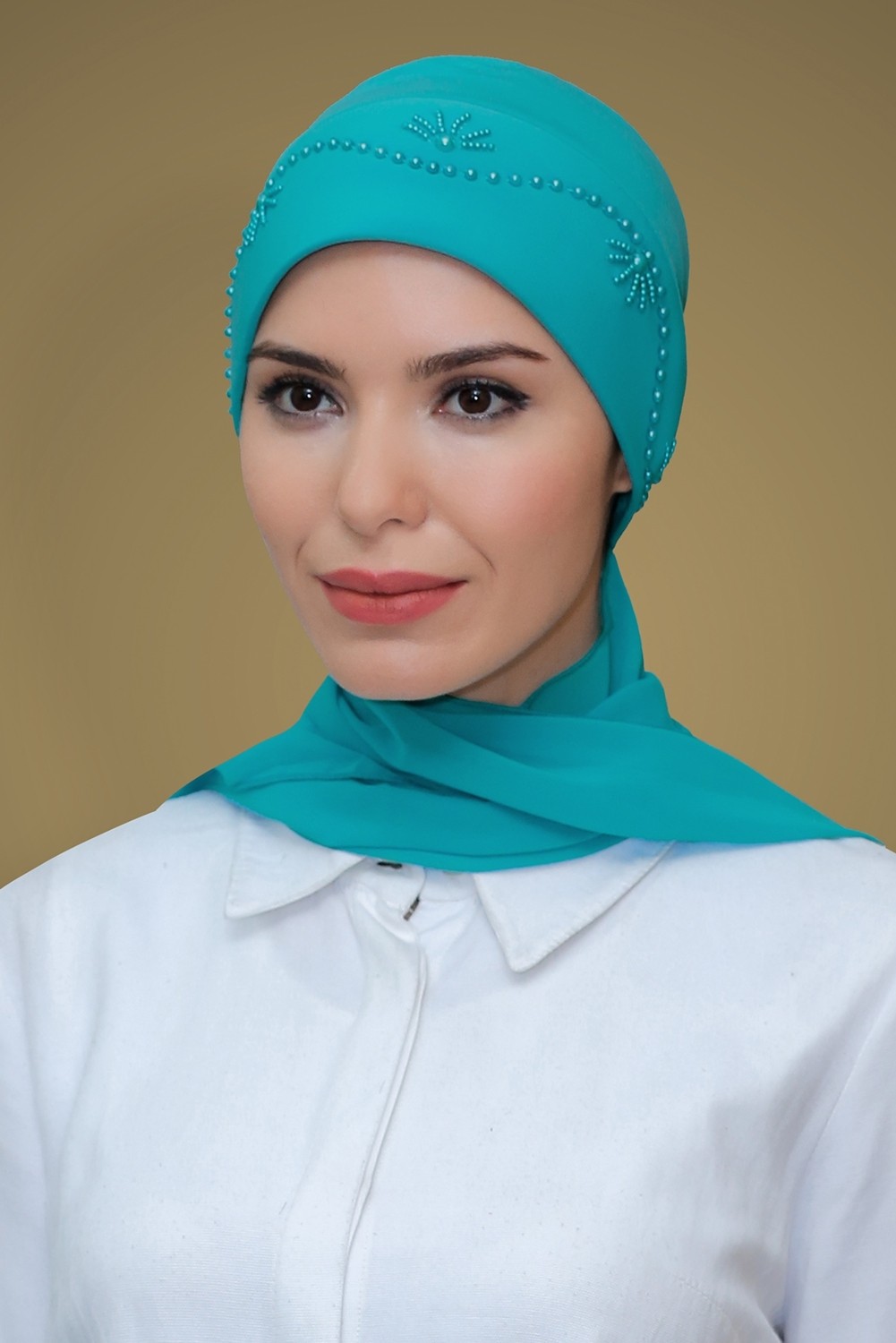 Hürrem Bone B. Mavisi Pratik Hazır Geçmeli Tesettür Bone Sandy Kumaş Güllü Işlemeli Şifon Atkılı 1206A_11 görsel 2
